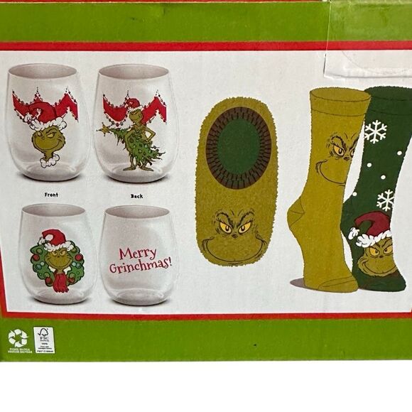 Christmas Grinch Socks Slippers Wine Glasses gift Set BIOWORLD NEW - Picture 10 of 10